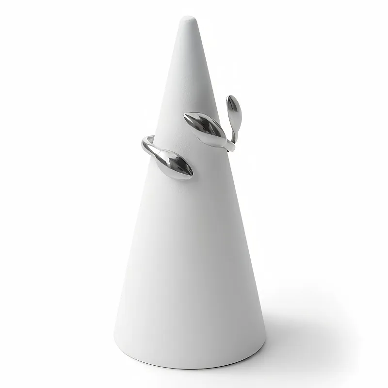 Δαχτυλίδι Ατσάλι Τρία Φύλλα