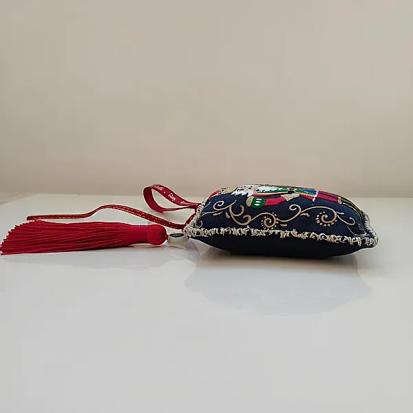 Χειροποίητο Γούρι 2026 Καρυοθραύστης Μπλε Χρώμα Υφασμάτινο, Ραμμένο στο Χέρι