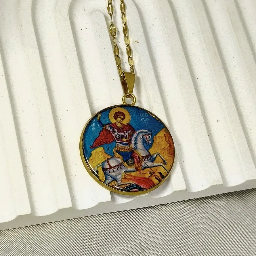 Χειροποίητο Φυλαχτό Άγιος Γεώργιος από ατσάλι επίχρυσο με υγρό γυαλί χειροποίητο