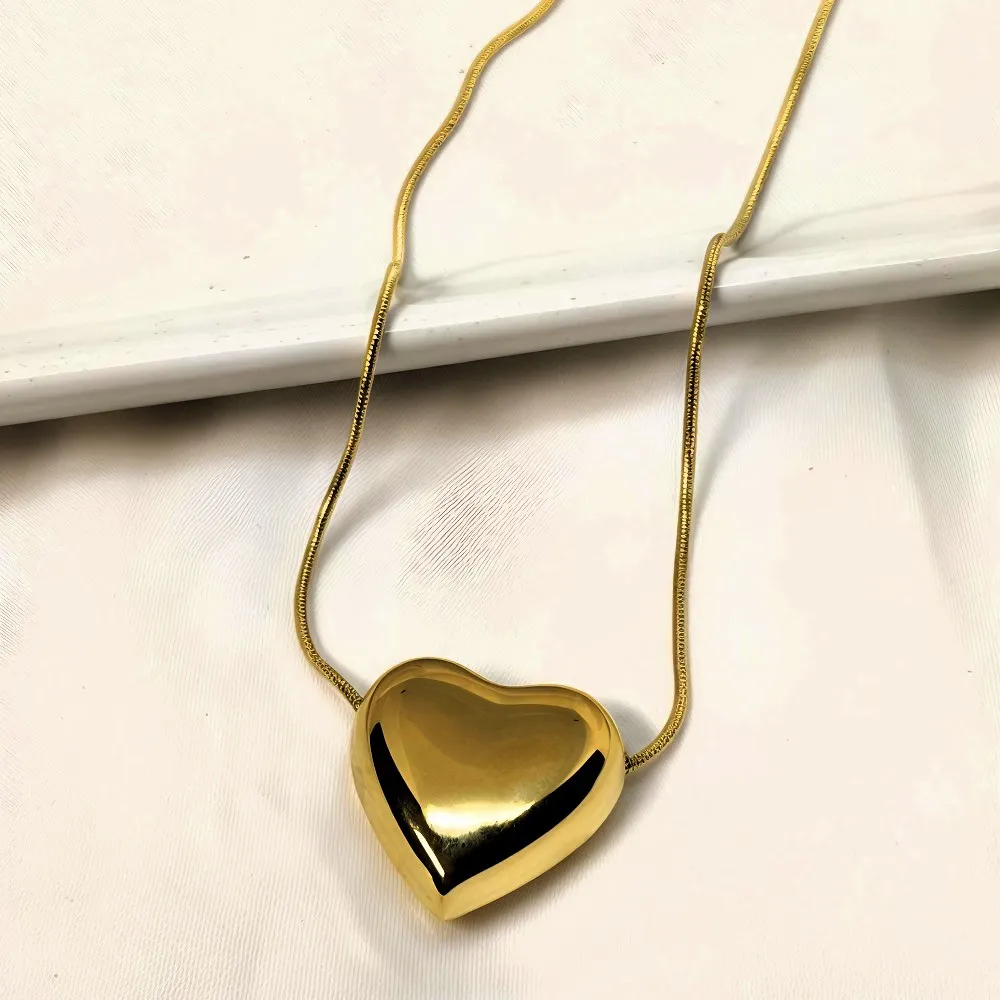 Μενταγιόν καρδιά