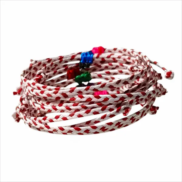 Σετ 10 βραχιόλια Μάρτη απλά με πλακέ άσπρο κόκκινο κορδόνι.