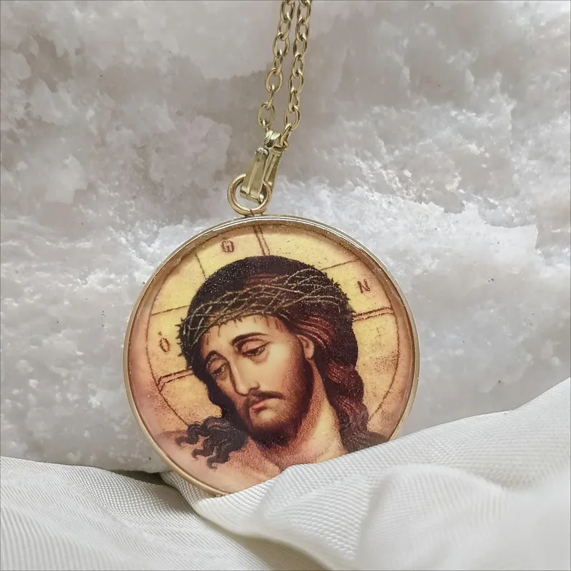 Φυλαχτό Ιησούς Χριστός με Αγκάθινο Στεφάνι από Ανοξείδωτο Ατσάλι Χειροποίητο