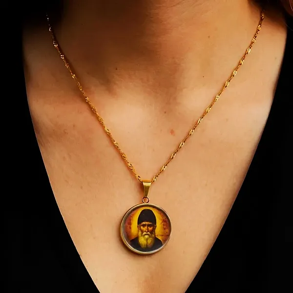 Φυλαχτό Άγιος Παΐσιος από ανοξείδωτο ατσάλι επιχρυσωμένο